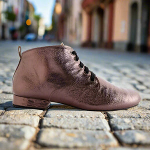 New Womans Tango boot
