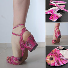 Tangolera   D32 Fucsia Fiori Heel 4 cm,  Comfort Fit